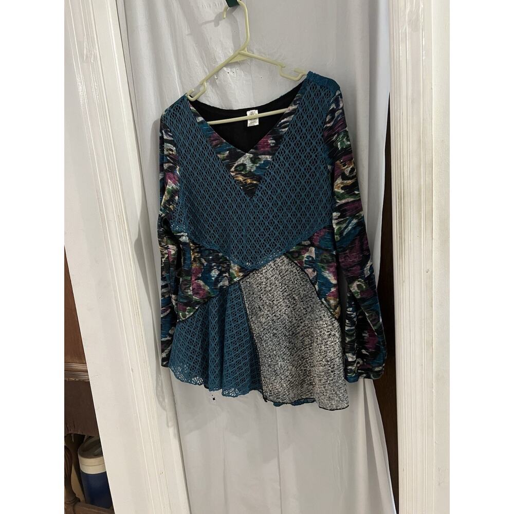 This & That Mixed Media Teal Gray Color Block Top Sz Xl